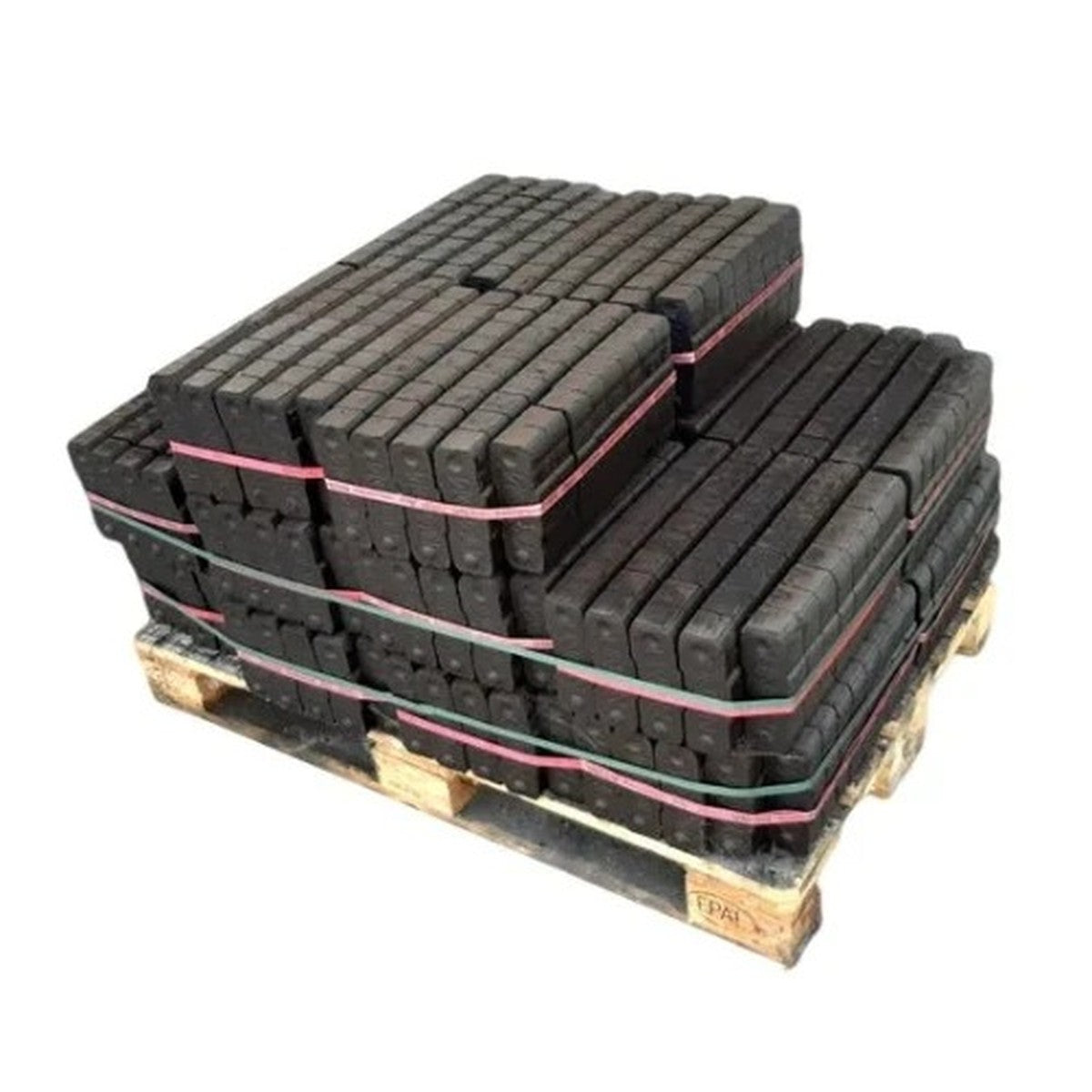 Palette de paquets de briquettes de lignite